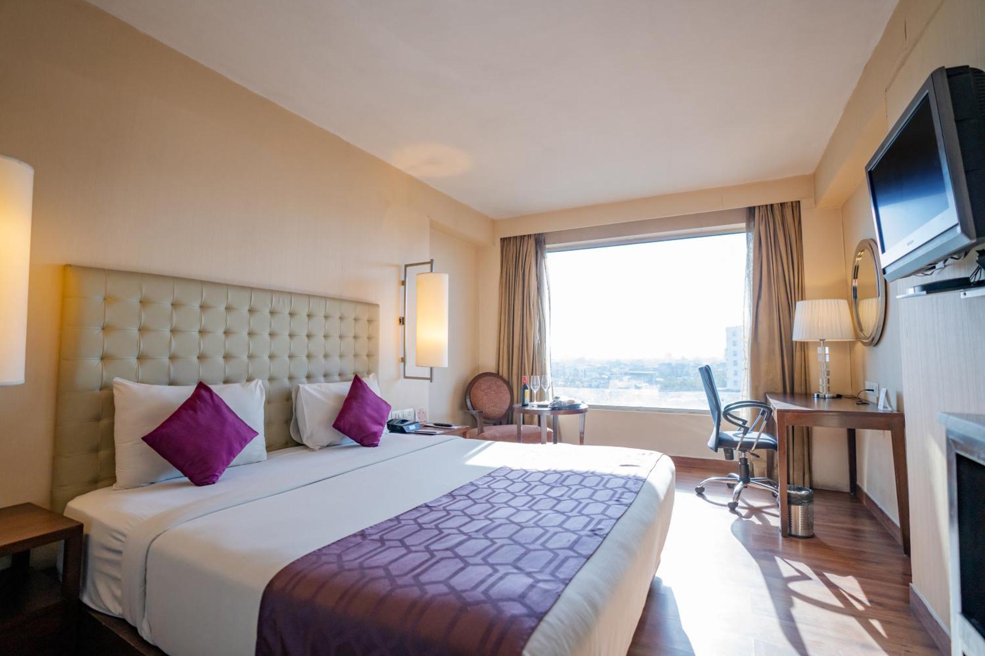 Royal Orchid Central Jaipur, Bani Park Extérieur photo